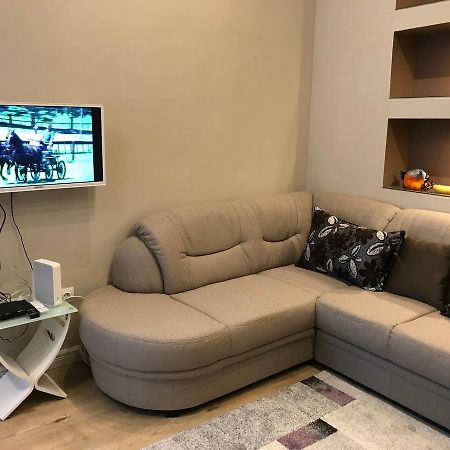 Gozsdu Glamour Apartment Budapest Luaran gambar