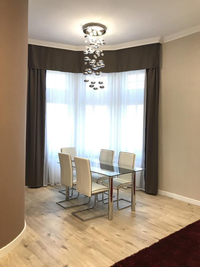 Gozsdu Glamour Apartment Budapest Luaran gambar