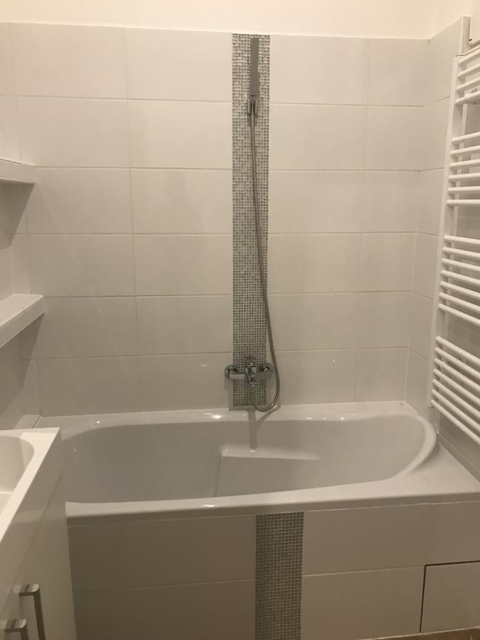Gozsdu Glamour Apartment Budapest Luaran gambar